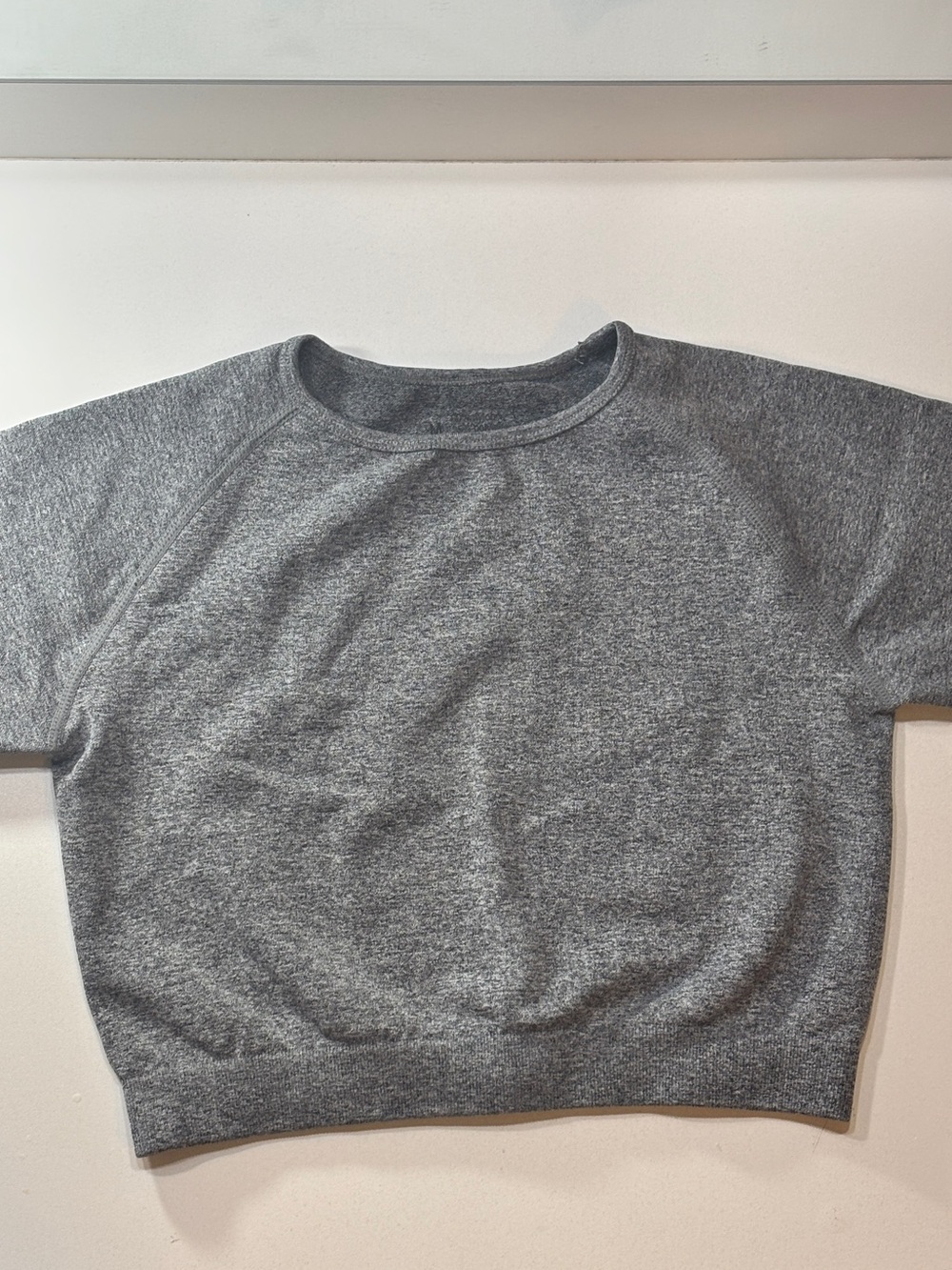 Athleta Gray Short-Sleeve Pullover Sweatshirt